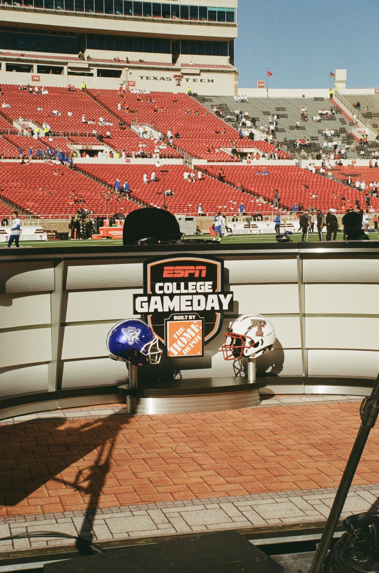 Espn Gameday Desk Helmets